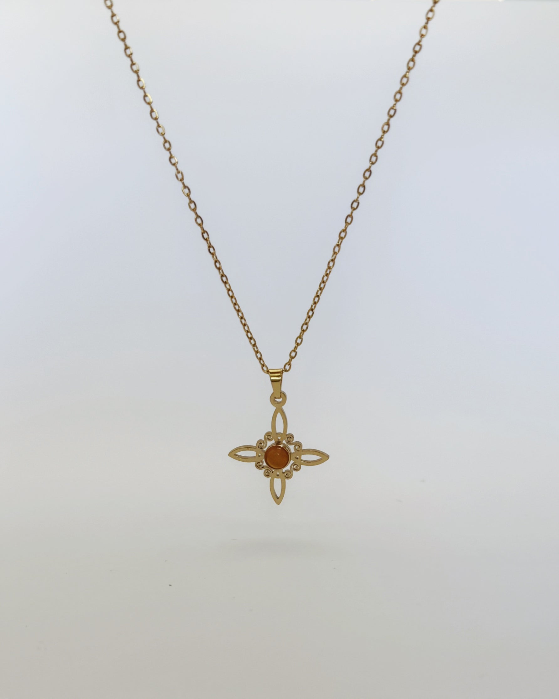 Collar nudo de bruja