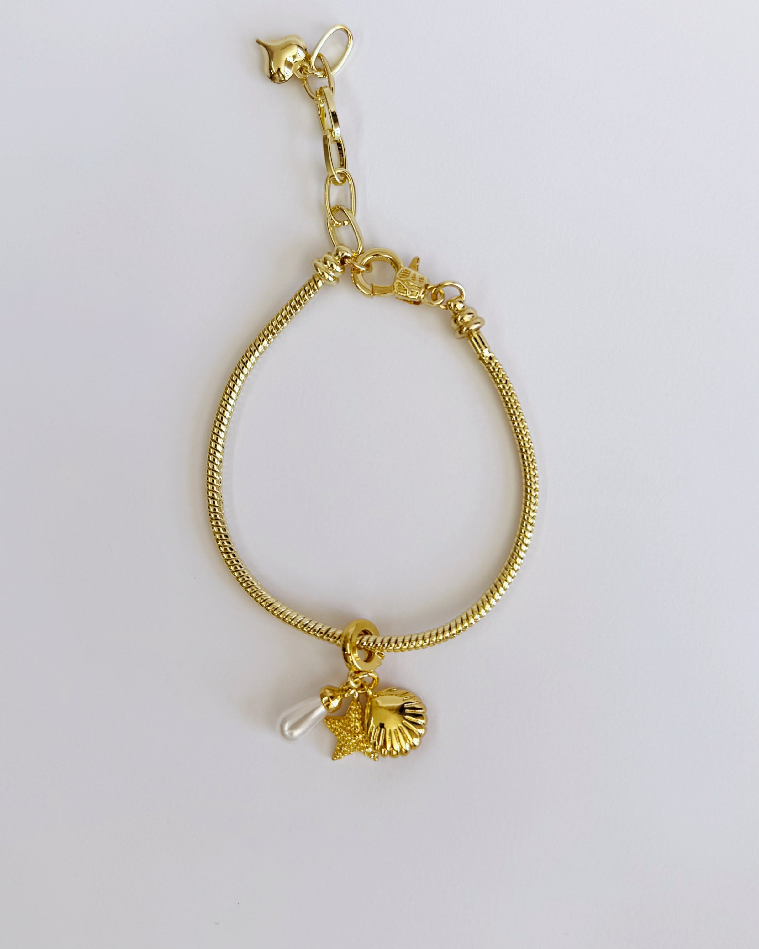 Pulsera de charms marinos