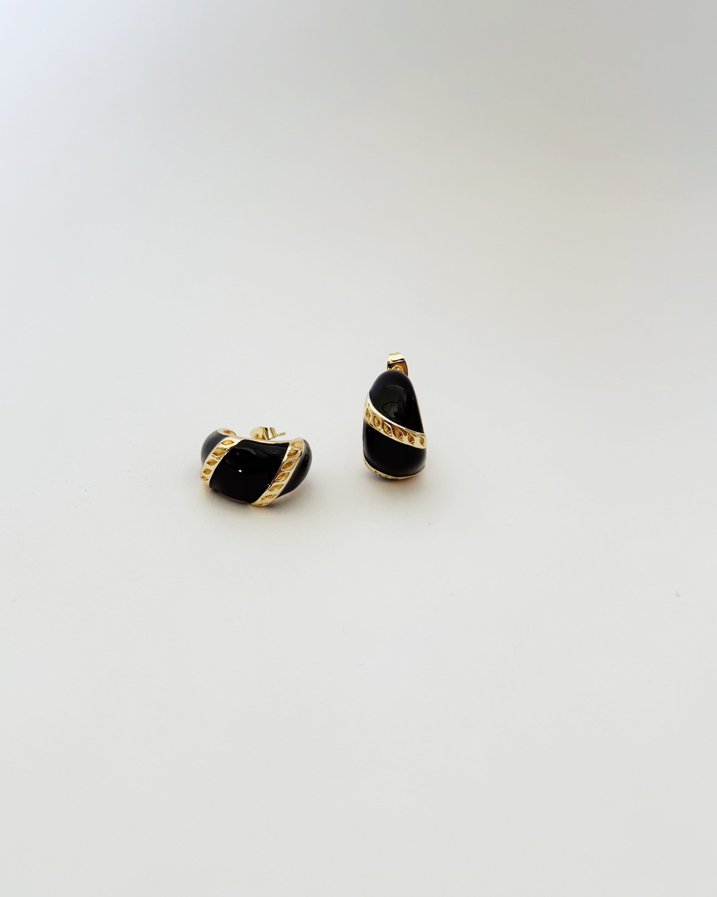 Aretes