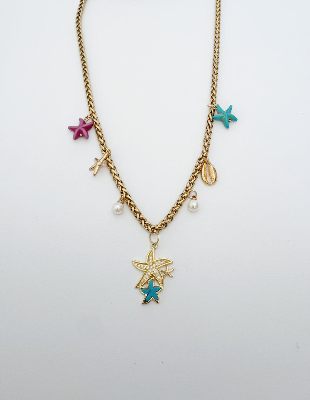 Collar de charms marinos